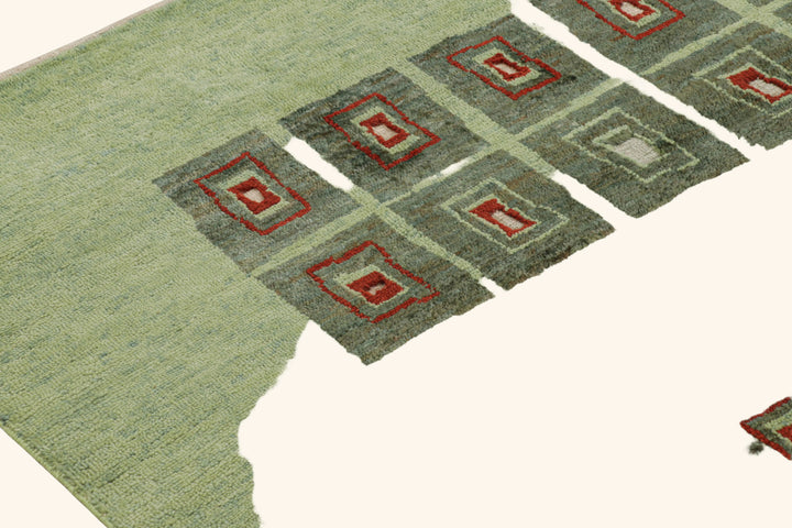 Green Swedish Inspired Wool Rug - 9'1" x 11'10"