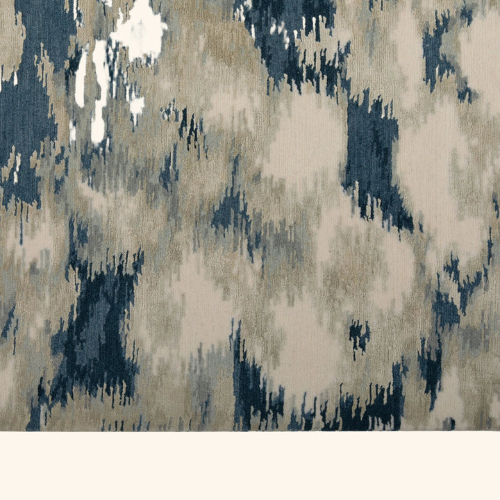 White Blue Contemporary Wool Silk Blend Rug - 8' x 10'