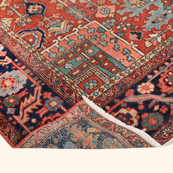 Tradtional Antique Persian Heriz Wool Rug - 9' x 11'5"