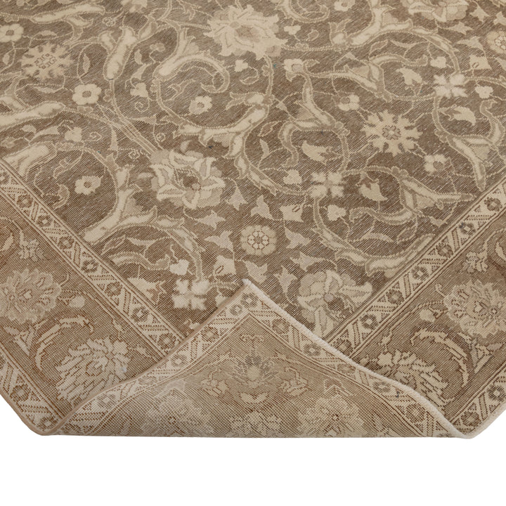 Vintage Tradtional Persian Tabriz Wool Rug - 6'2" x 9'7"