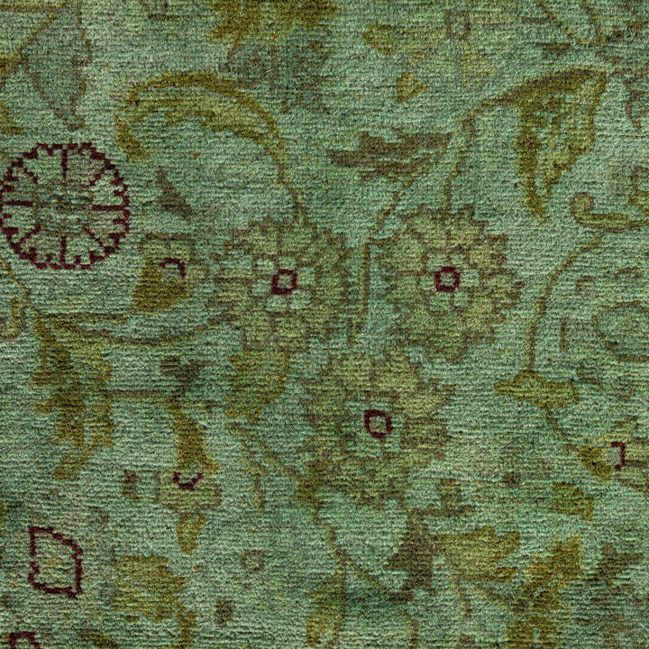 Green Samsara Wool Rug - 8'2" x 10'4"