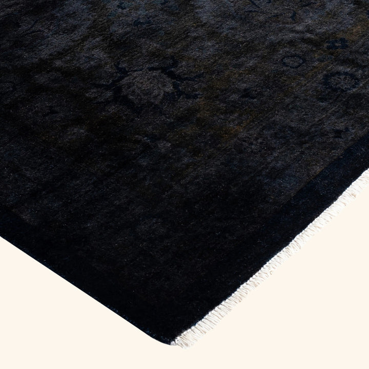Black Samsara Wool Rug - 8'1" x 10'3"
