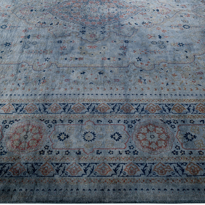 Grey Samsara Wool Rug - 8'2" x 10'1"