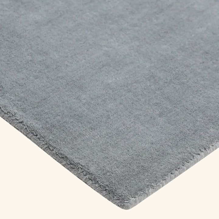 Grey Solid Wool Rug - 8' x 10'