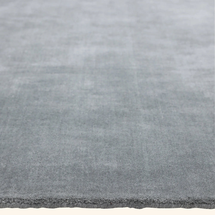 Grey Solid Wool Rug - 8' x 10'