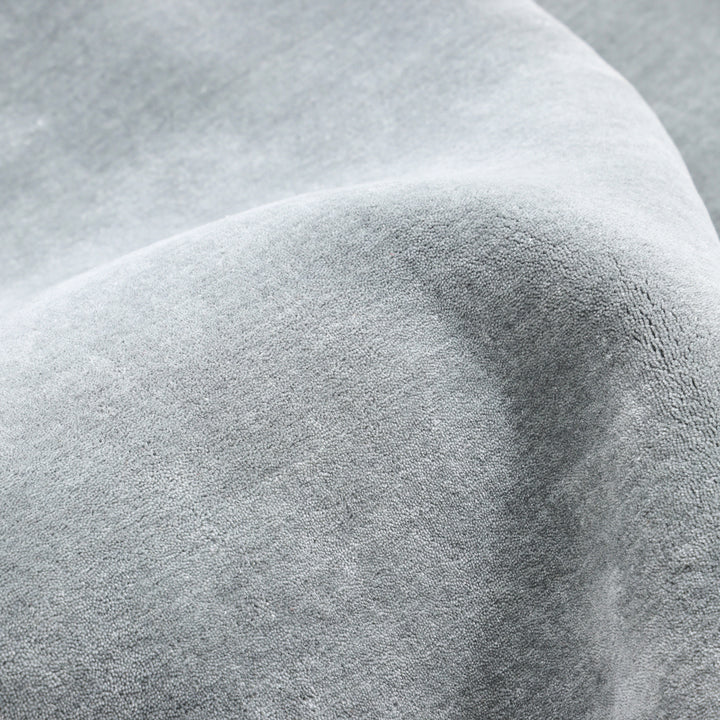Grey Solid Wool Rug - 8' x 10'