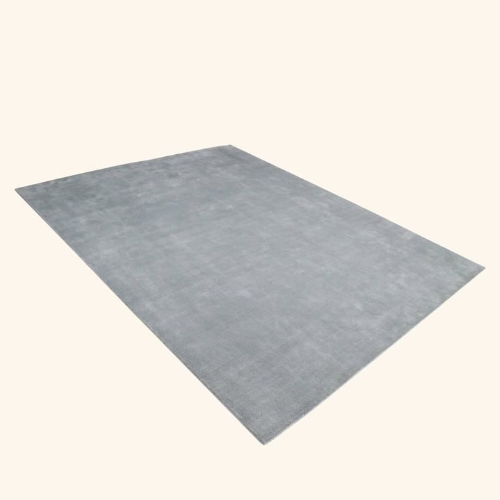 Grey Solid Wool Rug - 8' x 10'