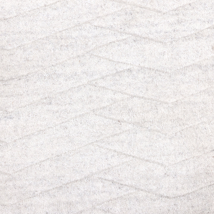 Ivory Solid Art Silk Wool Blend Rug - 5' x 8'