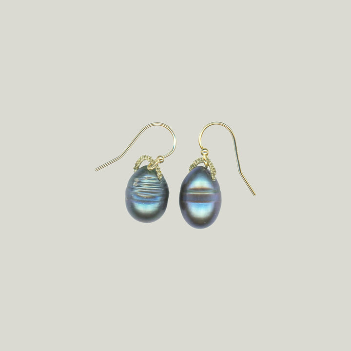 Woven Gold Bale Drops Earrings With Peacock Blue Pearl Drop