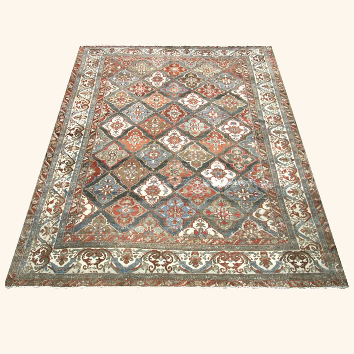 Vintage Antique Traditional Baktiari Wool Rug - 12'3" x 16'3"