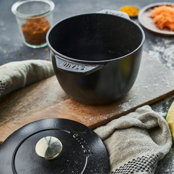 1.5 qt Petite French Oven