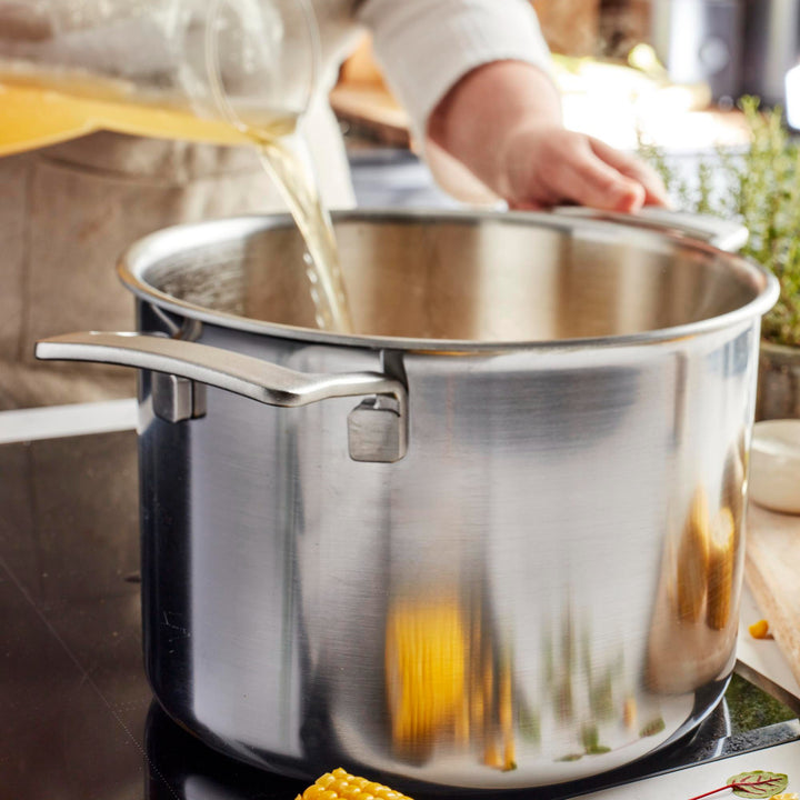 5-Ply 8-qt Stainless Steel Stock Pot