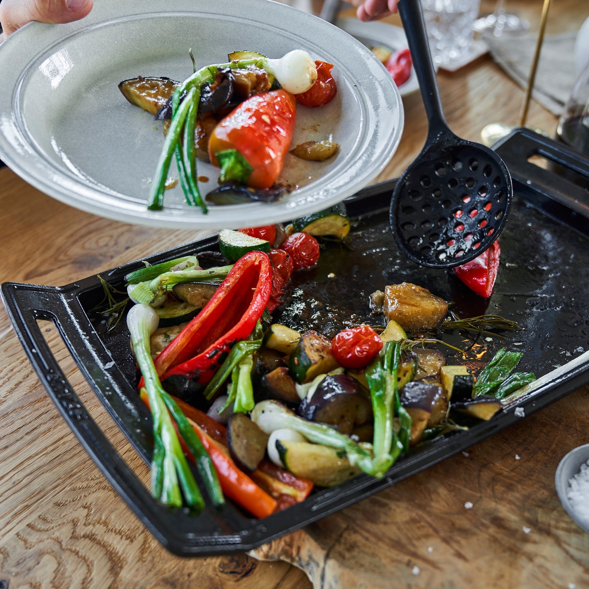 Staub Cast Iron Griddle - Thumbnail 5