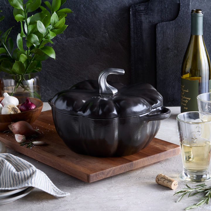 3.5 qt Pumpkin Dutch Oven