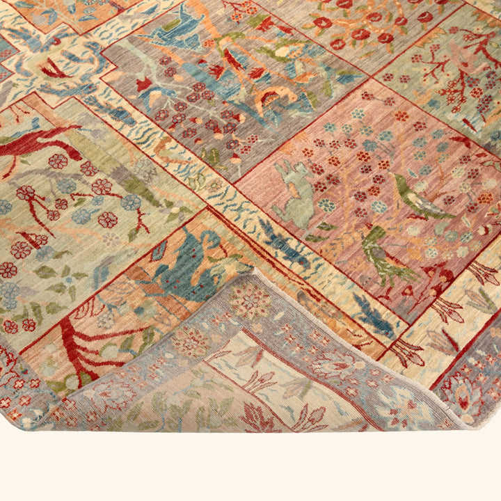Multicolored Aurora Traditional Wool Rug - 9'10" x 14'2"