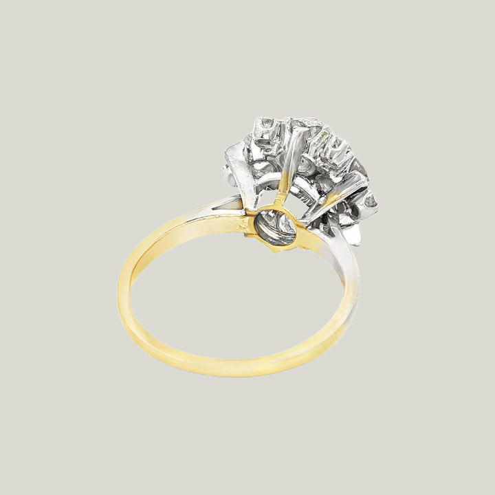 Late Victorian Diamond Cluster Ring in 18k White Gold