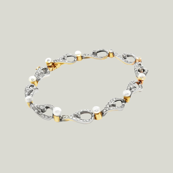 Belle Époque Diamond and Pearl Bracelet in Platinum and Gold