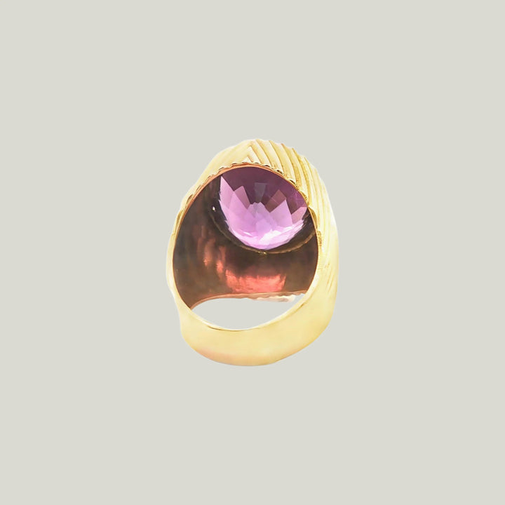French 1950s Amethyst Statement Ring, 13.22 Carats in Ribbed 18k Gold
