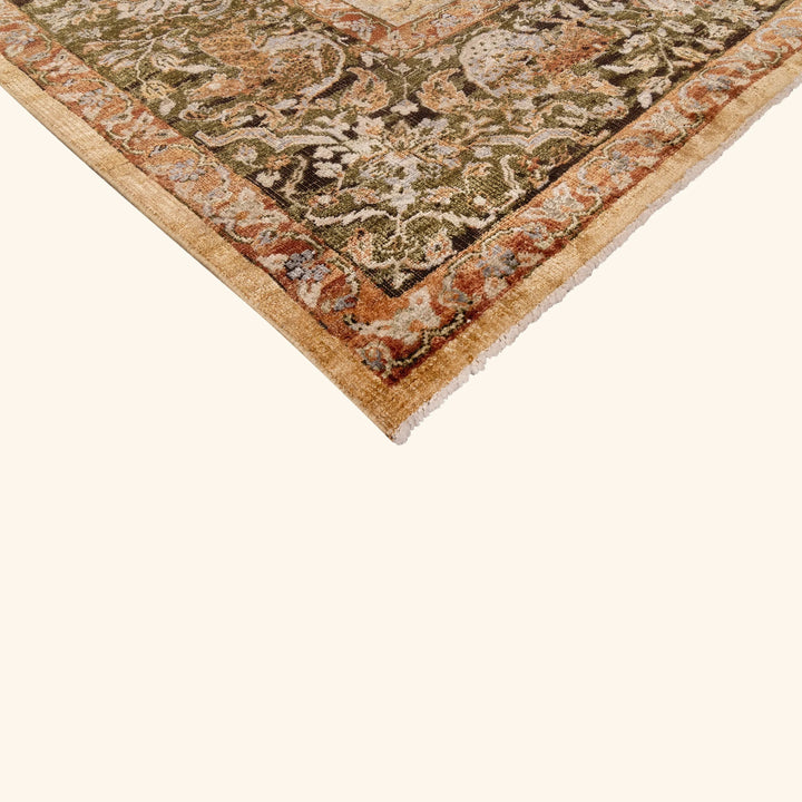 Brown Traditional Silk Wool Blend Rug - 8' x 10'
