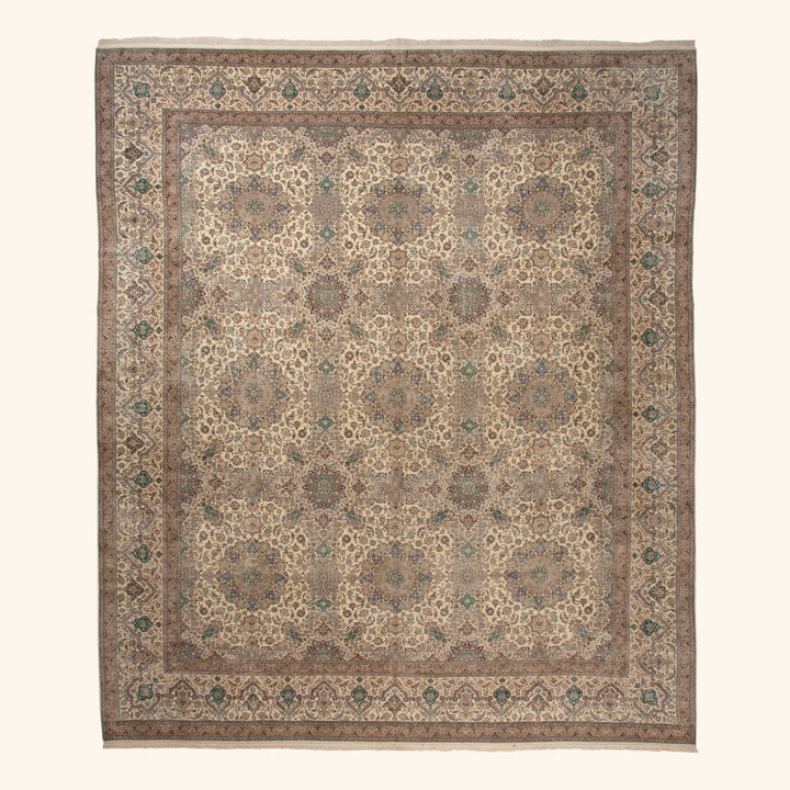Beige Vintage Traditional Wool Persian Rug - 16'9" x 20'3"