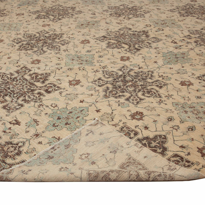 Beige Transitional Wool Rug - 16'1" x 29'9"