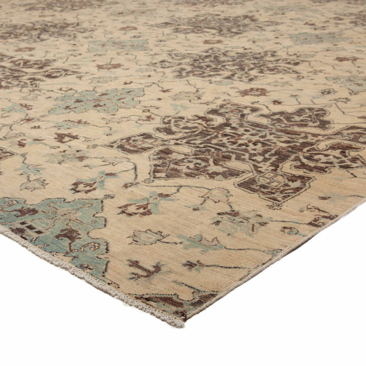 Beige Transitional Wool Rug - 16'1" x 29'9"