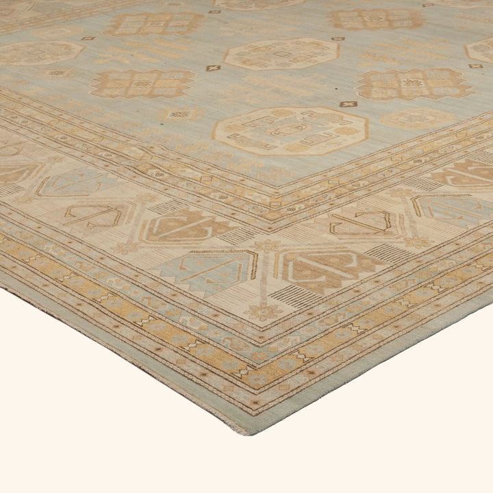 Beige Traditional Wool Rug - 14' x 22'