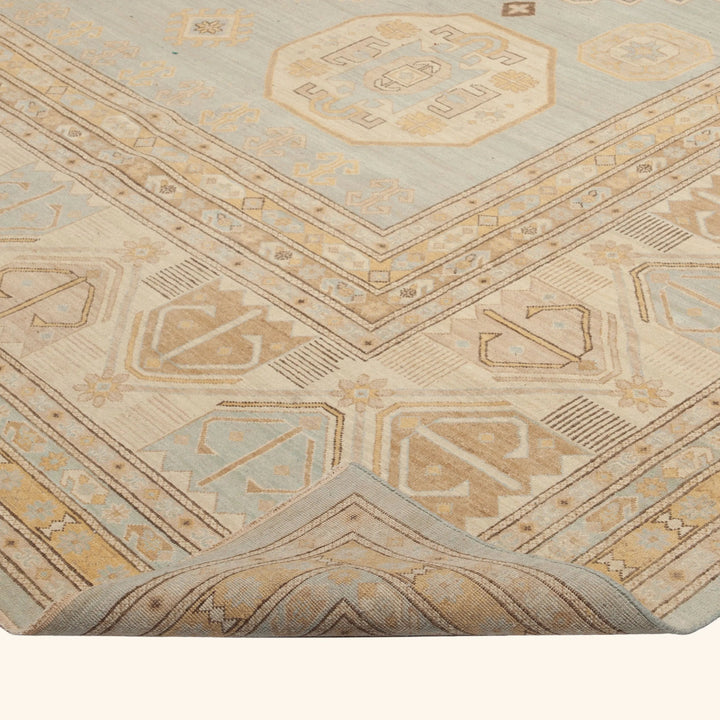 Beige Traditional Wool Rug - 14' x 22'