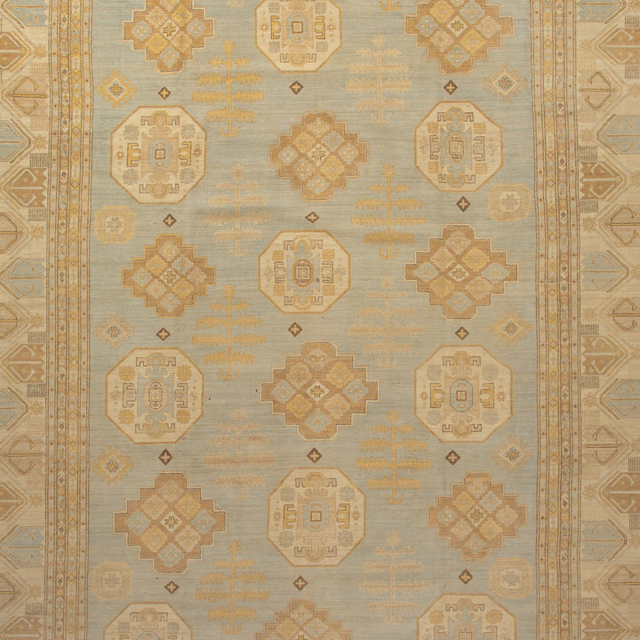 Beige Traditional Wool Rug - 14' x 22'