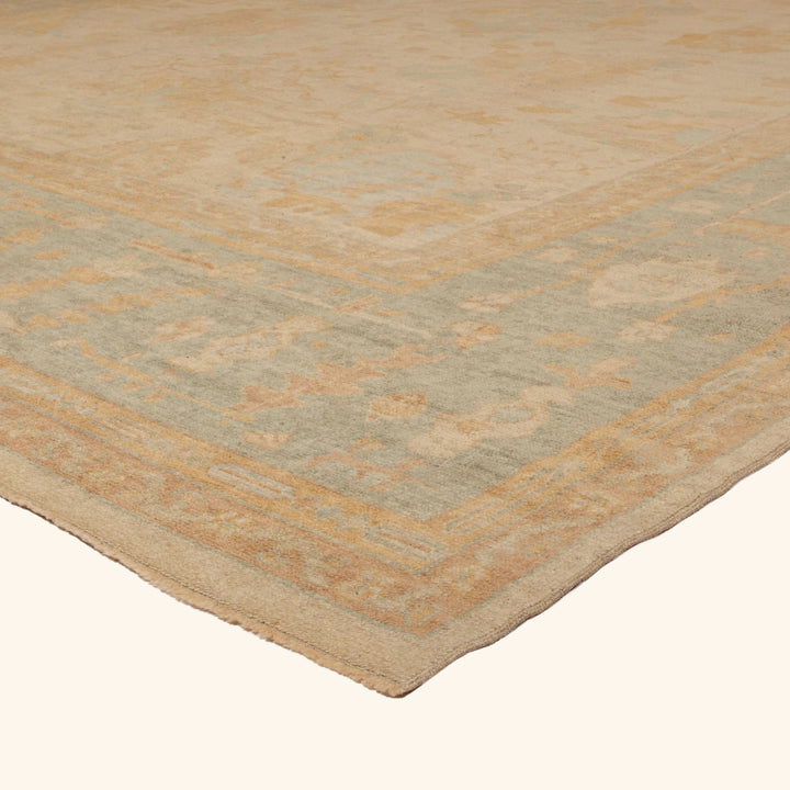 Beige Vintage Traditional Wool Rug - 13' x 17'6"