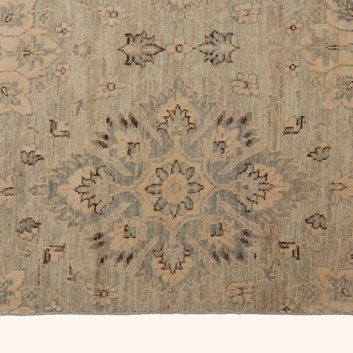 Beige Transitional Wool Rug - 15'9" x 27'3"