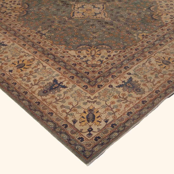 Brown Traditional Wool Rug - 12'2" x 17'10"