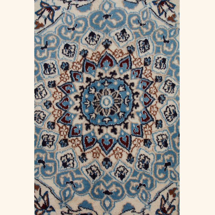 Ivory Traditional Persian Nain Wool Rug - 6'5" x 9'6"