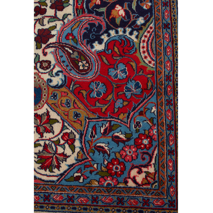 Red Traditional Persian Sarouk Wool Rug - 6'10" x 9'5"