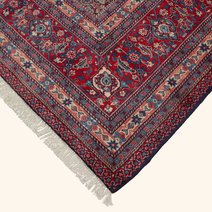 Red Traditional Persian Sarouk Wool Rug - 9'8" x 11'10"