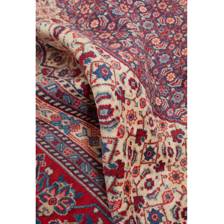 Red Traditional Persian Sarouk Wool Rug - 9'8" x 11'10"