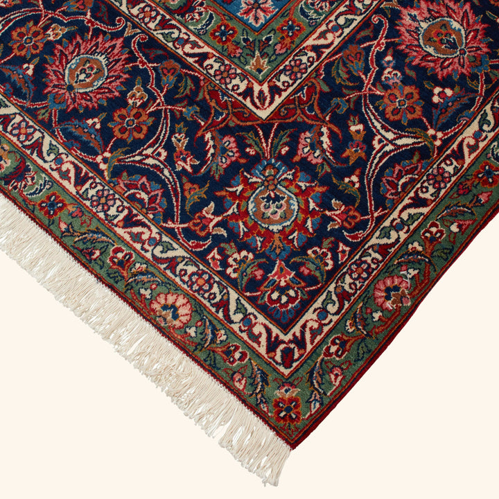 Red Traditional Persian Kashan Wool Rug - 8'9" x 11'9"