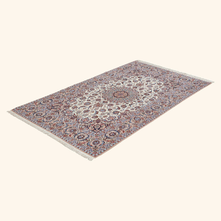 Ivory Traditional Persian Isfahan Wool Rug - 6'9" x 11'