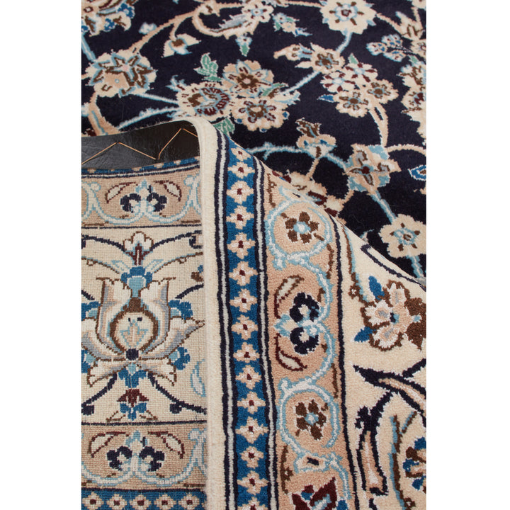 Ivory Traditional Persian Wool Rug - 6'8" x 10'3"