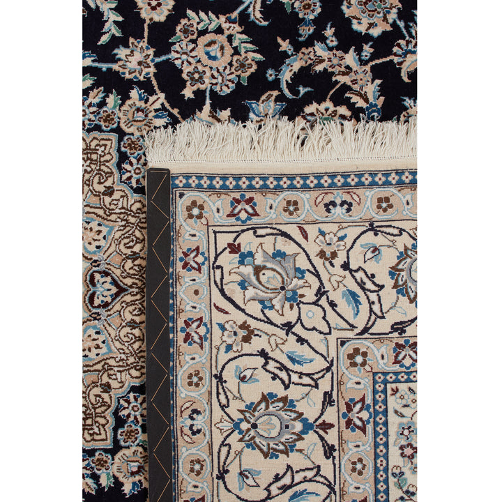 Ivory Traditional Persian Wool Rug - 6'8" x 10'3"