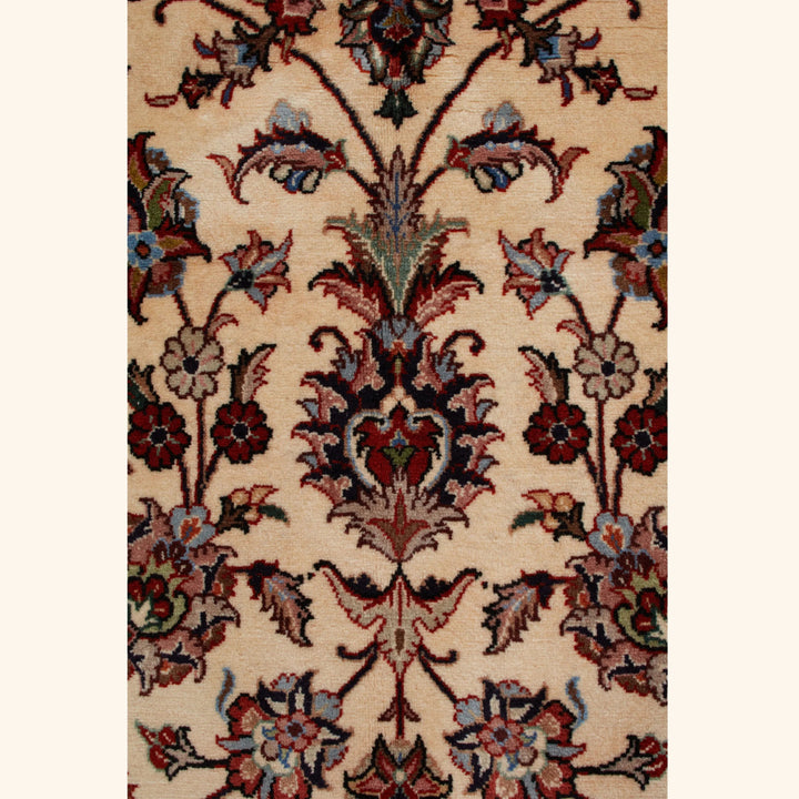 Ivory Traditional Persian Kashmar Wool Rug - 6'6" x 10'
