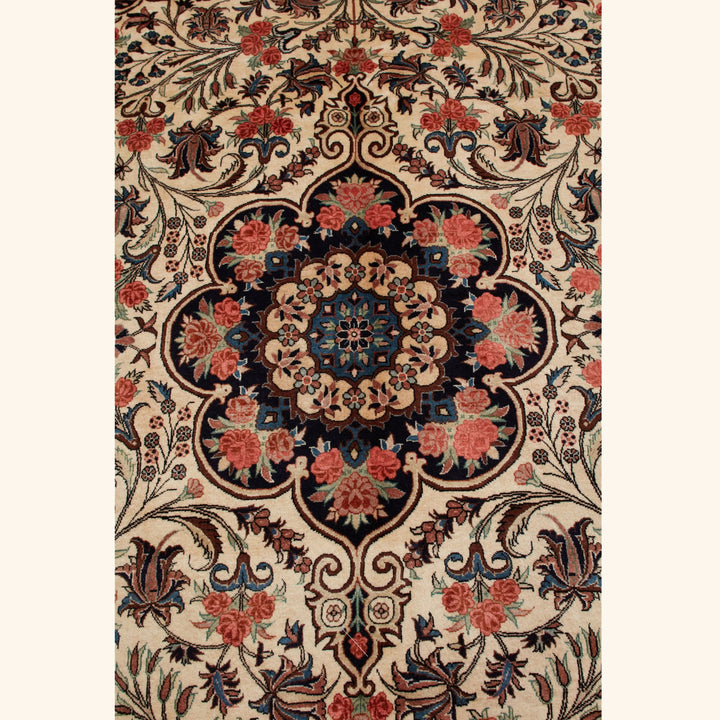 Ivory Traditional Persian Bidjar Wool Rug - 6'10" x 10'3"