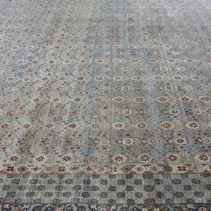 Grey Alchemy Traditional Wool Silk Blend Rug - 13'4" x 18'8"