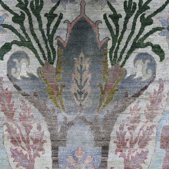 Cream Alchemy Traditional Wool Rug - 9'9" x 13'3"