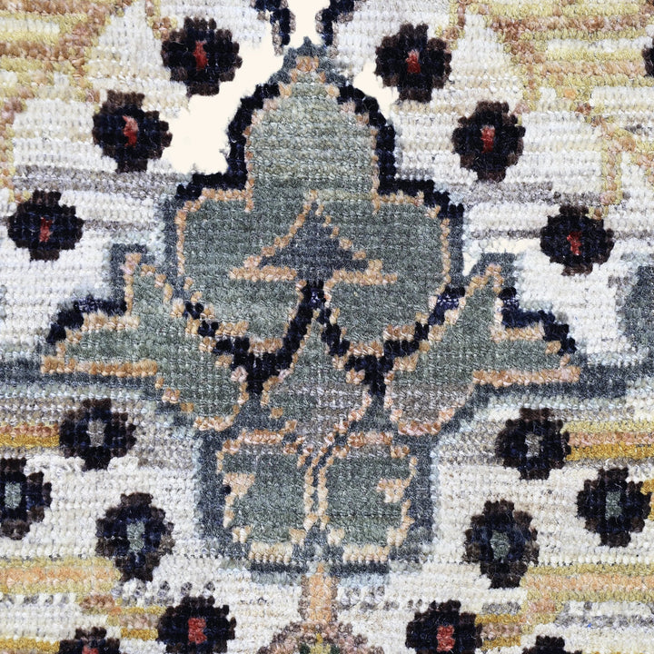 Cream Alchemy Traditional Wool Rug - 10'4" x 13'9"