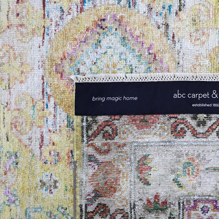Gold Alchemy Traditional Silk Rug - 8'10" x 12'9"