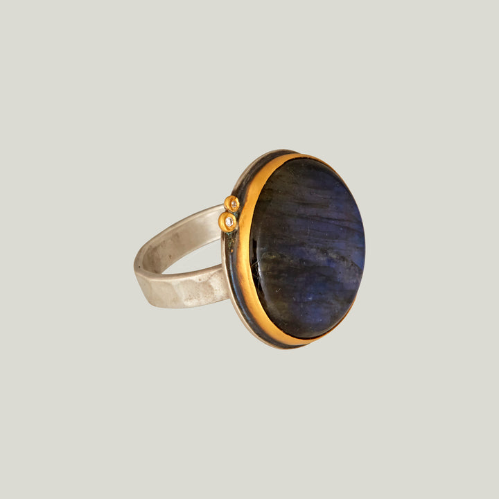 Round Labradorite Cabochon Ring