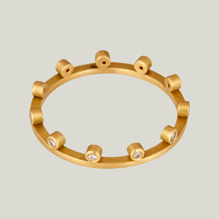 18K Yellow Gold Spaced Side Diamond Band