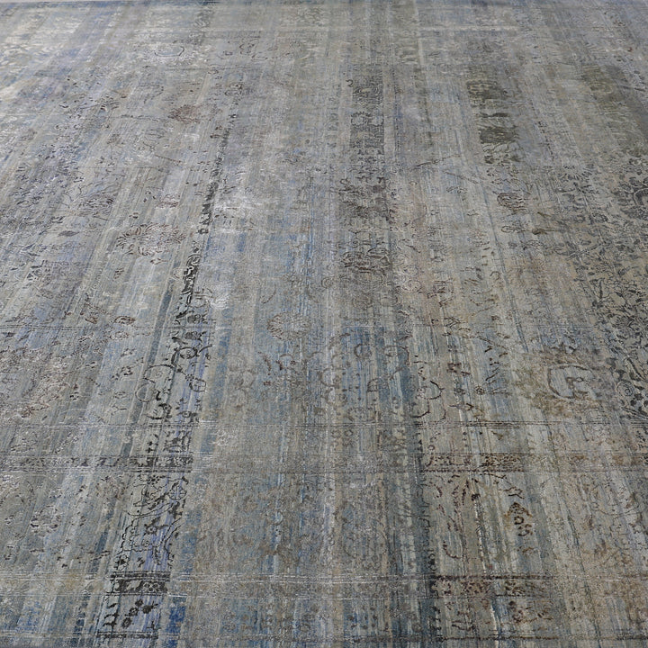Grey Alchemy Traditional Wool Silk Blend Rug - 12' x 17'