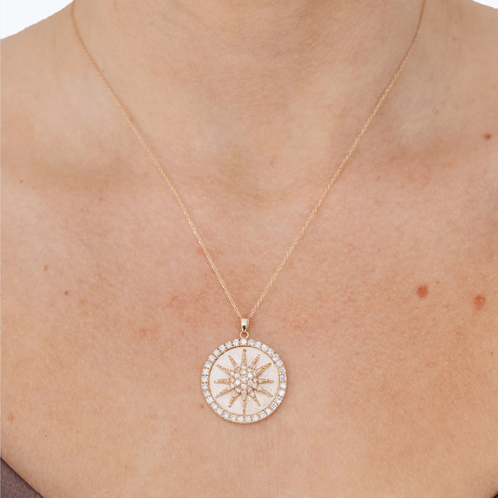 Aztec Royale Diamond Starburst Medallion